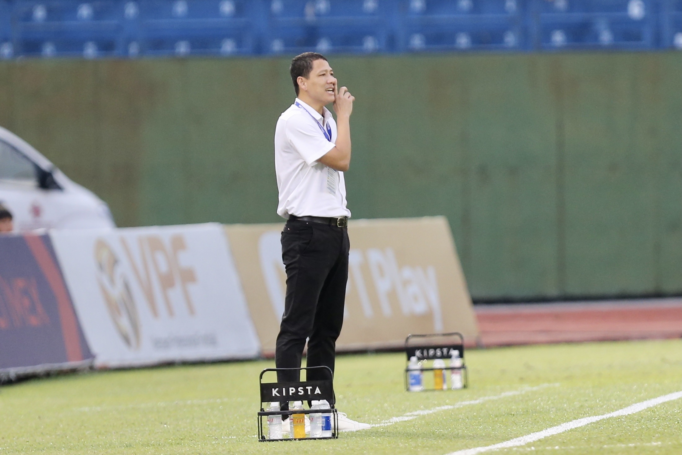 HLV Anh Đức ra mắt Bình Dương bằng trận hòa Quảng Nam không bàn thắng: Những tiếc nuối...- Ảnh 1. HLV Anh Đức ra mắt Bình Dương bằng trận hòa Quảng Nam không bàn thắng: Những tiếc nuối...- Ảnh 1.